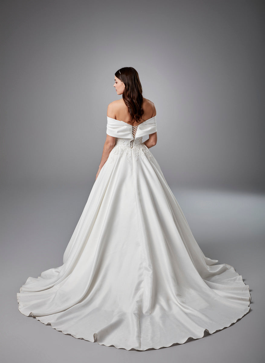 Taillenkleider für Das Satin -Imperium von Frauen im Reich von Schulterboden Hochzeitskleid Weiße