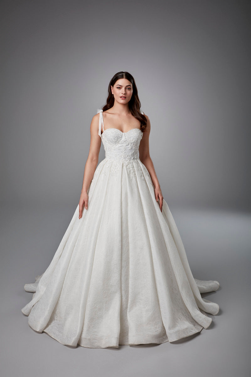 Strand ärmelloses Hochzeits kleid quadratische Kragen Applikationen Prinzessin Brautkleid