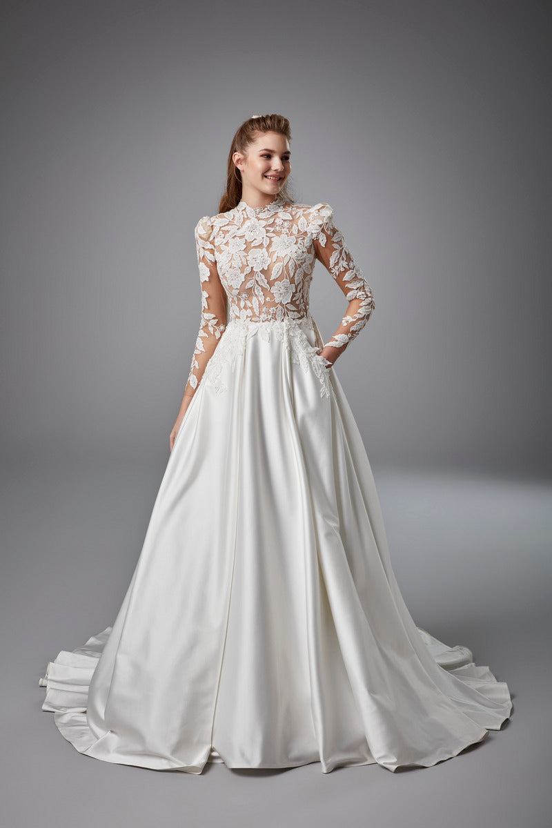 Rada Belle Schulterfreies Brautkleid Mit 3d-blumen-cape-ärmeln Und Tüll-overlay