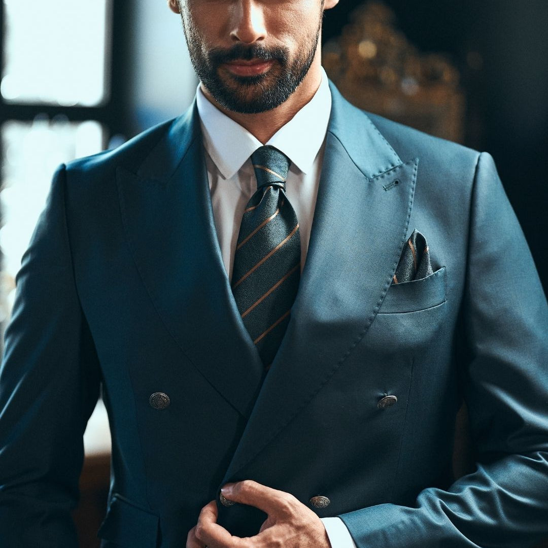 Doppelt verstrickte Premium-Wolle in edlem Grün