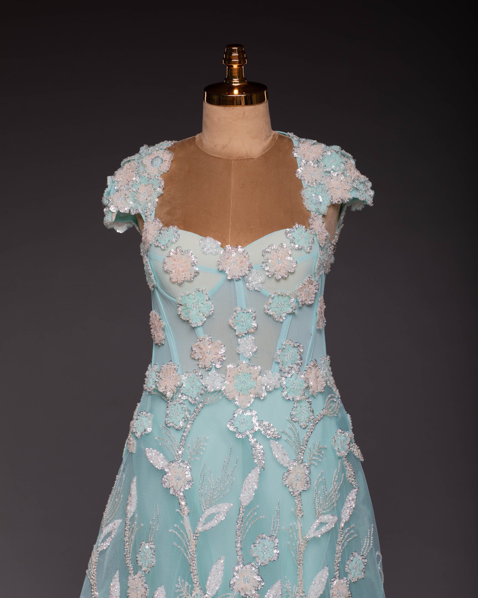 Abendkleid Mintgrün | Bodenlang im exklusiven Design