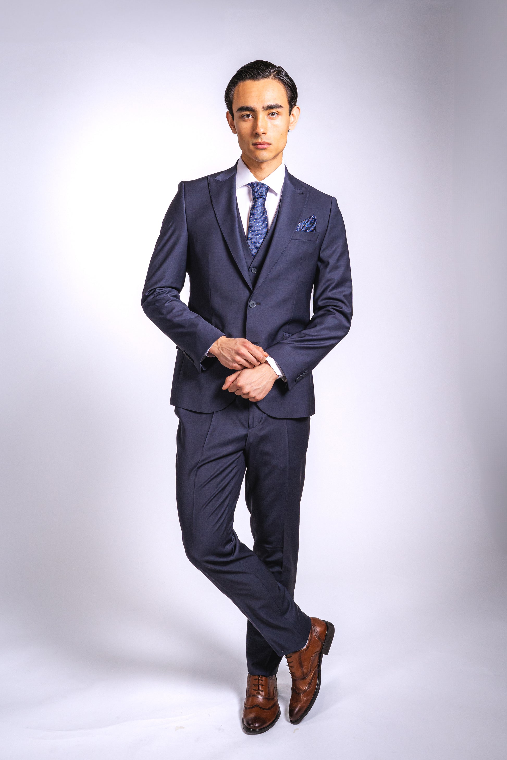 Anzug Slim Fit Dunkelblau | 3-teilig, aus hochwertiger Wolle