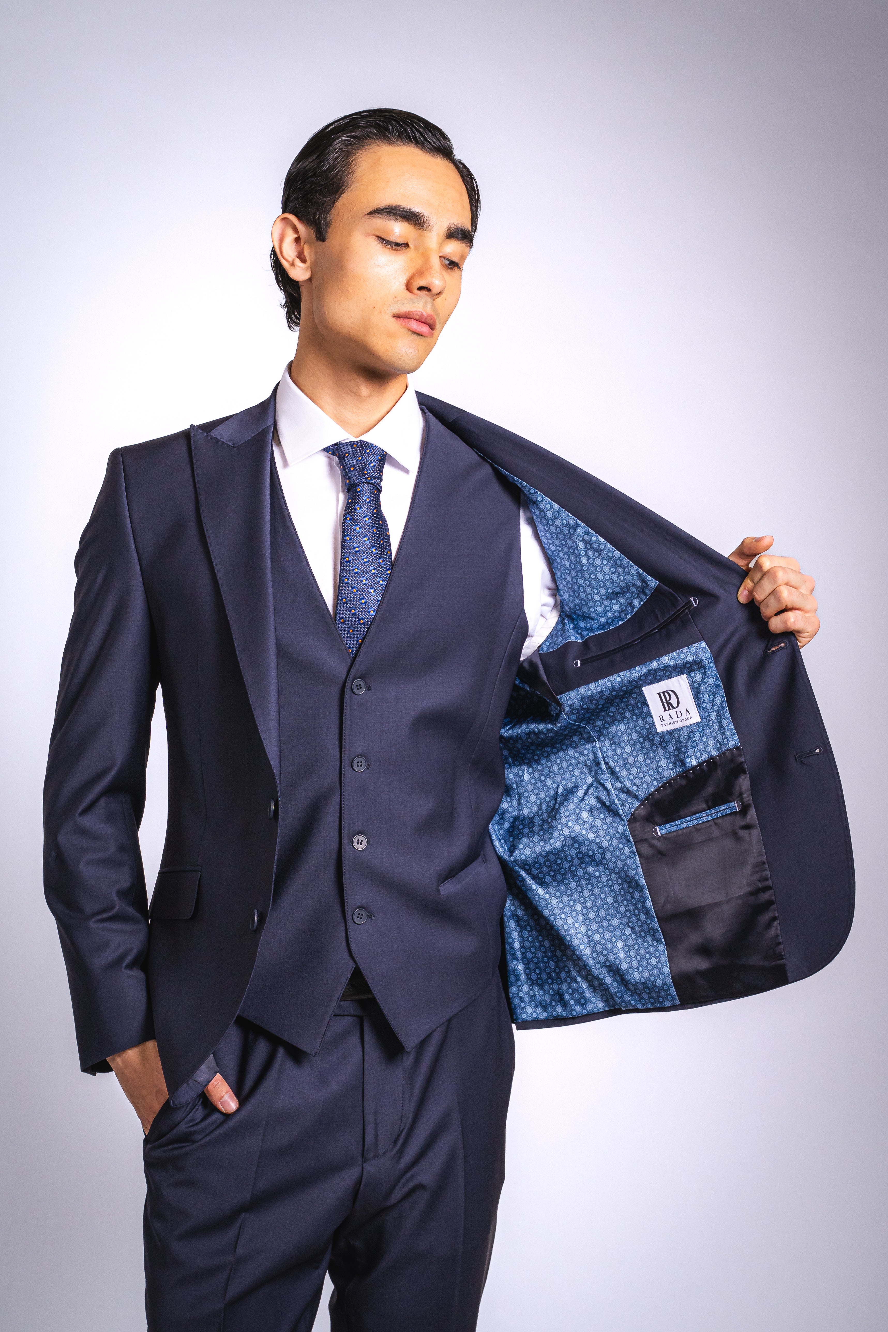 Anzug Slim Fit Dunkelblau | 3-teilig, aus hochwertiger Wolle