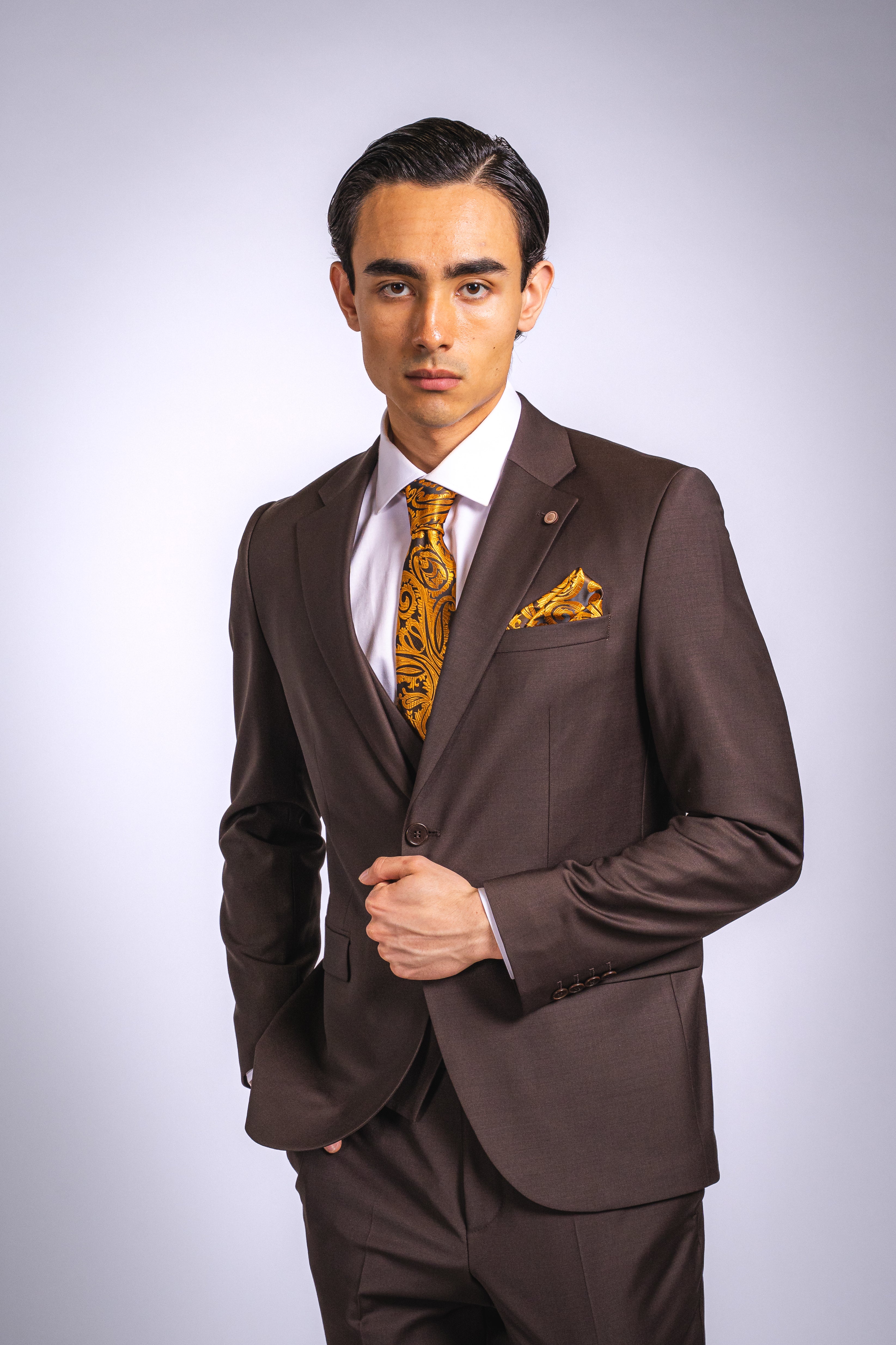 Anzug Braun | 3-teilig, Slim Fit, italienische Schurwolle