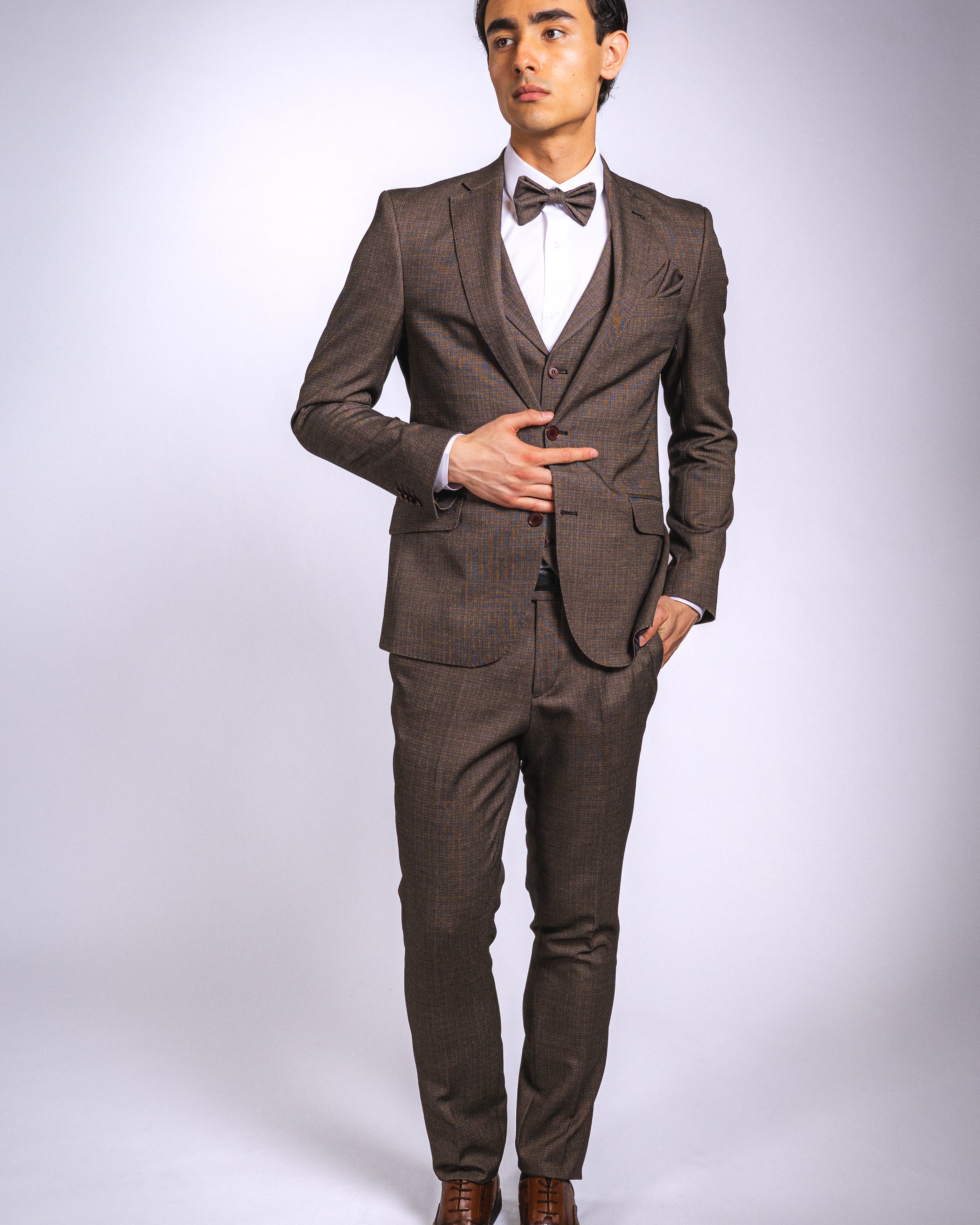 Anzug Braun | 3-teilig, Slim Fit, Fliege inklusive