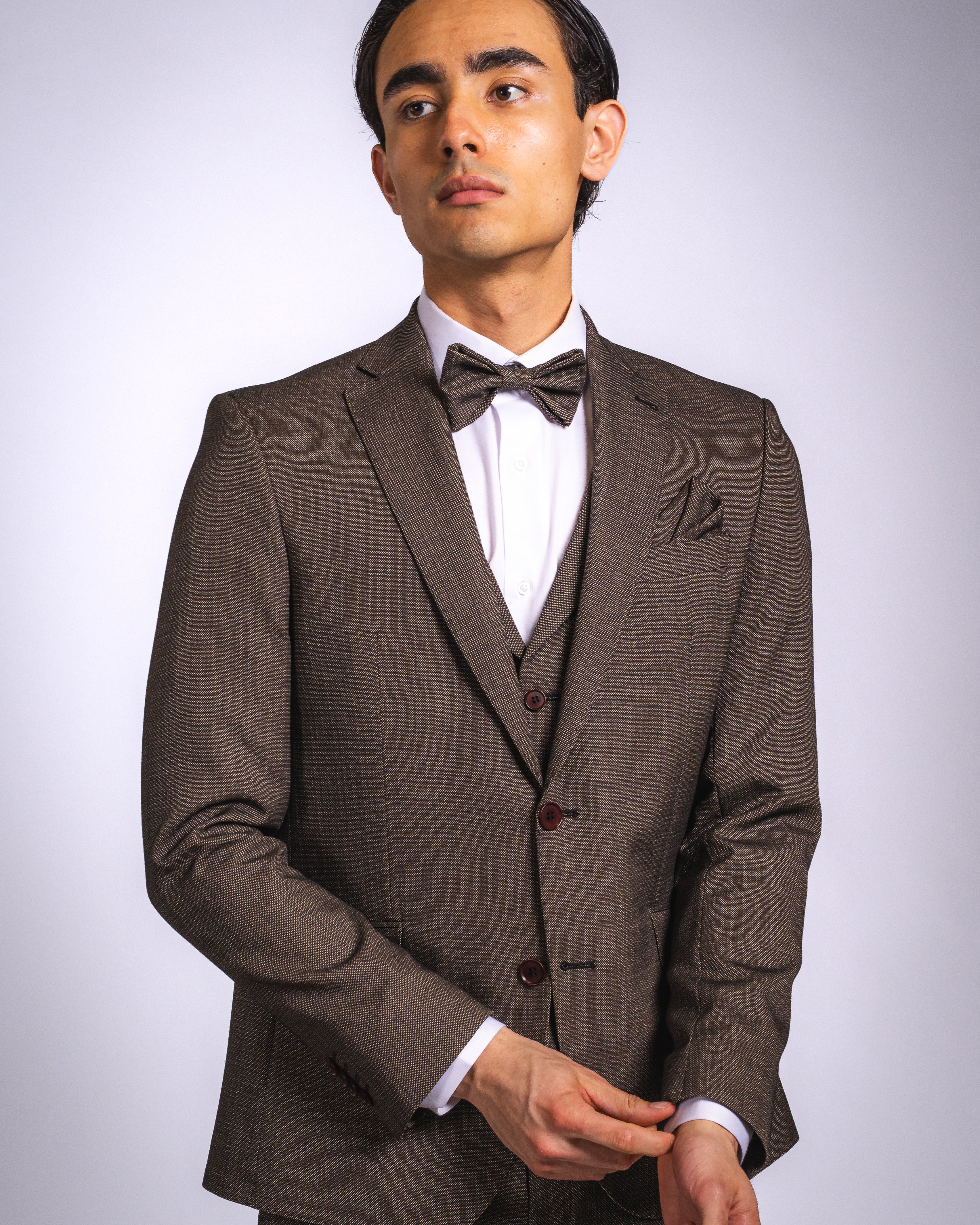 Anzug Braun | 3-teilig, Slim Fit, Fliege inklusive