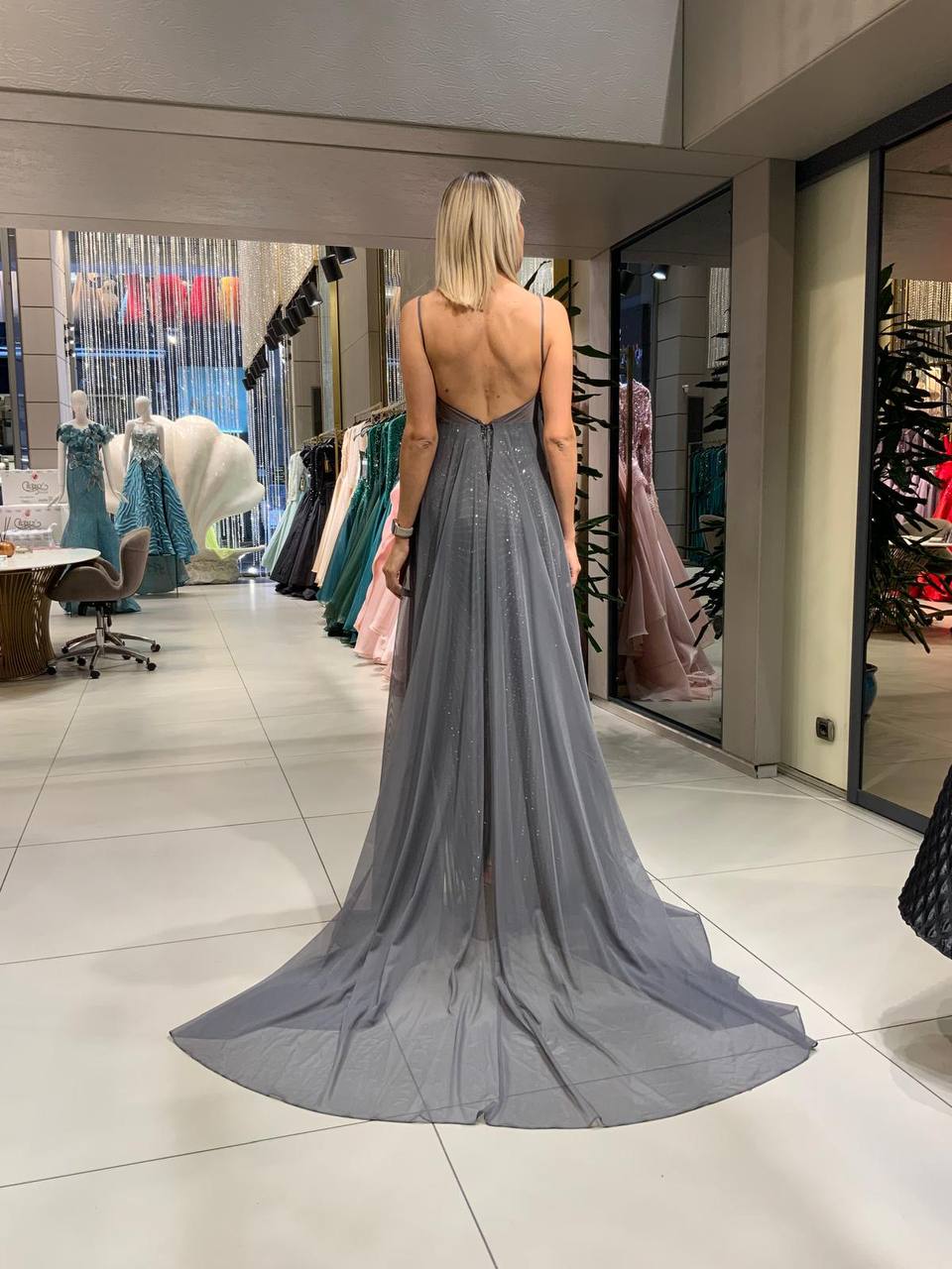 Abendkleid Anthrazitgrau | Elegant und Zeitlos